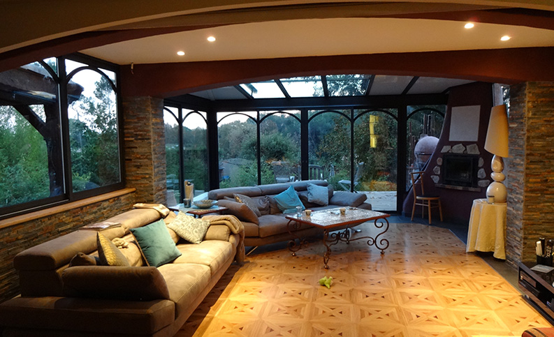 Véranda contemporaine pan coupé - photo36