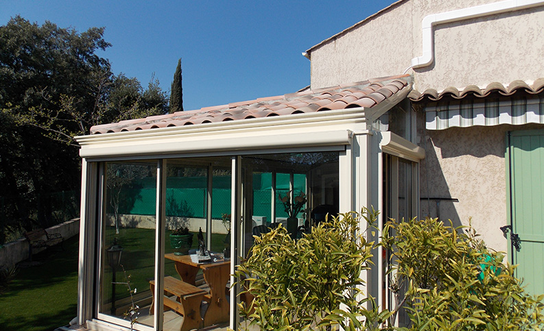 Véranda contemporaine pan coupé - photo5