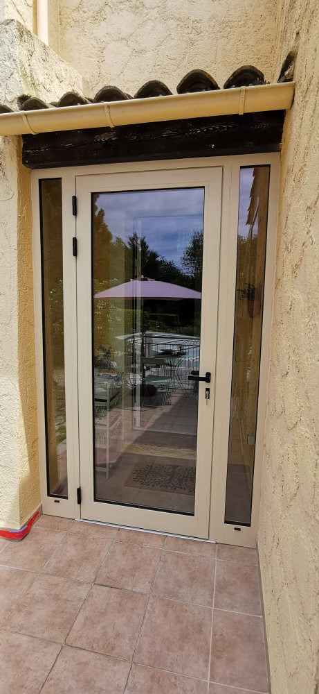 Porte d'entrée - Costa (1)